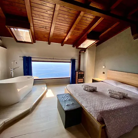 Bed & Breakfast - Località Santa Barbara 4*